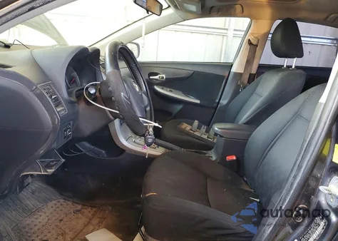 2010 Toyota Corolla Base z USA, uszkodzony, nr VIN 2T1BU4EE7AC411122